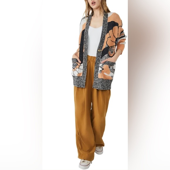 NEW FREE PEOPLE - August Cardigan in Peach - Picture 2 of 7